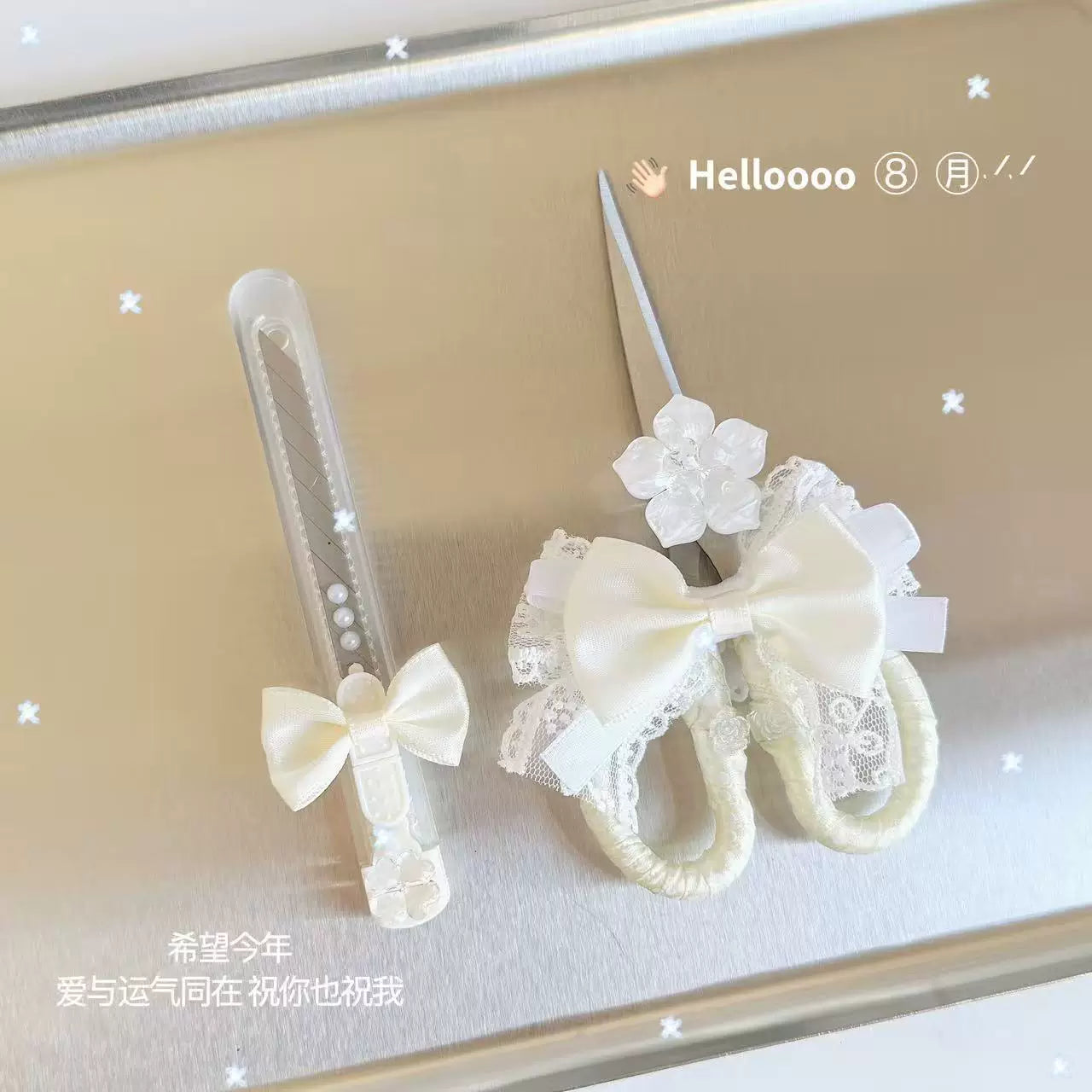 Clover Bow Craft Scissors